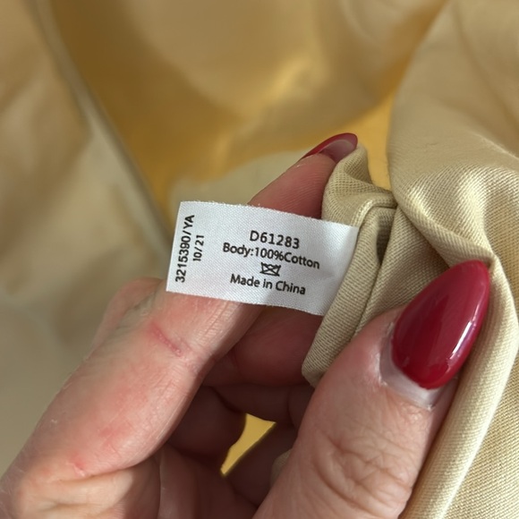 LOUIS VUITTON GARMENT BAG - Picture 3 of 3